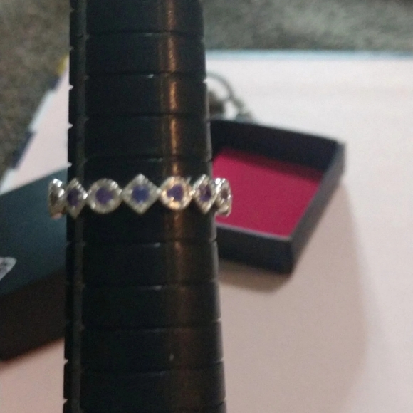 Sterling  Rintg - Picture 2 of 7